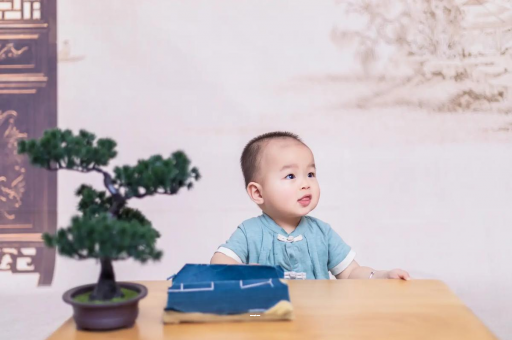 赤壁宝宝几个月开始吃米粉 赤壁宝宝几个月开始吃米粉